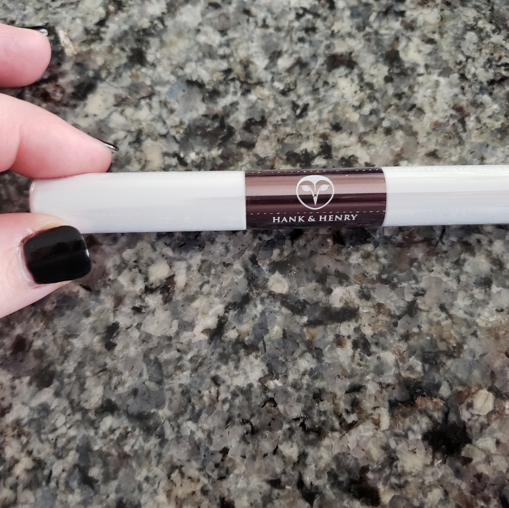 Hank and Henry mascara